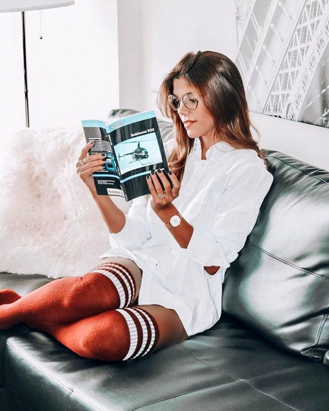 Pozlarıyla Instagram'ı sallıyor, mesleğini duyan gıptayla bakıyor! - 17