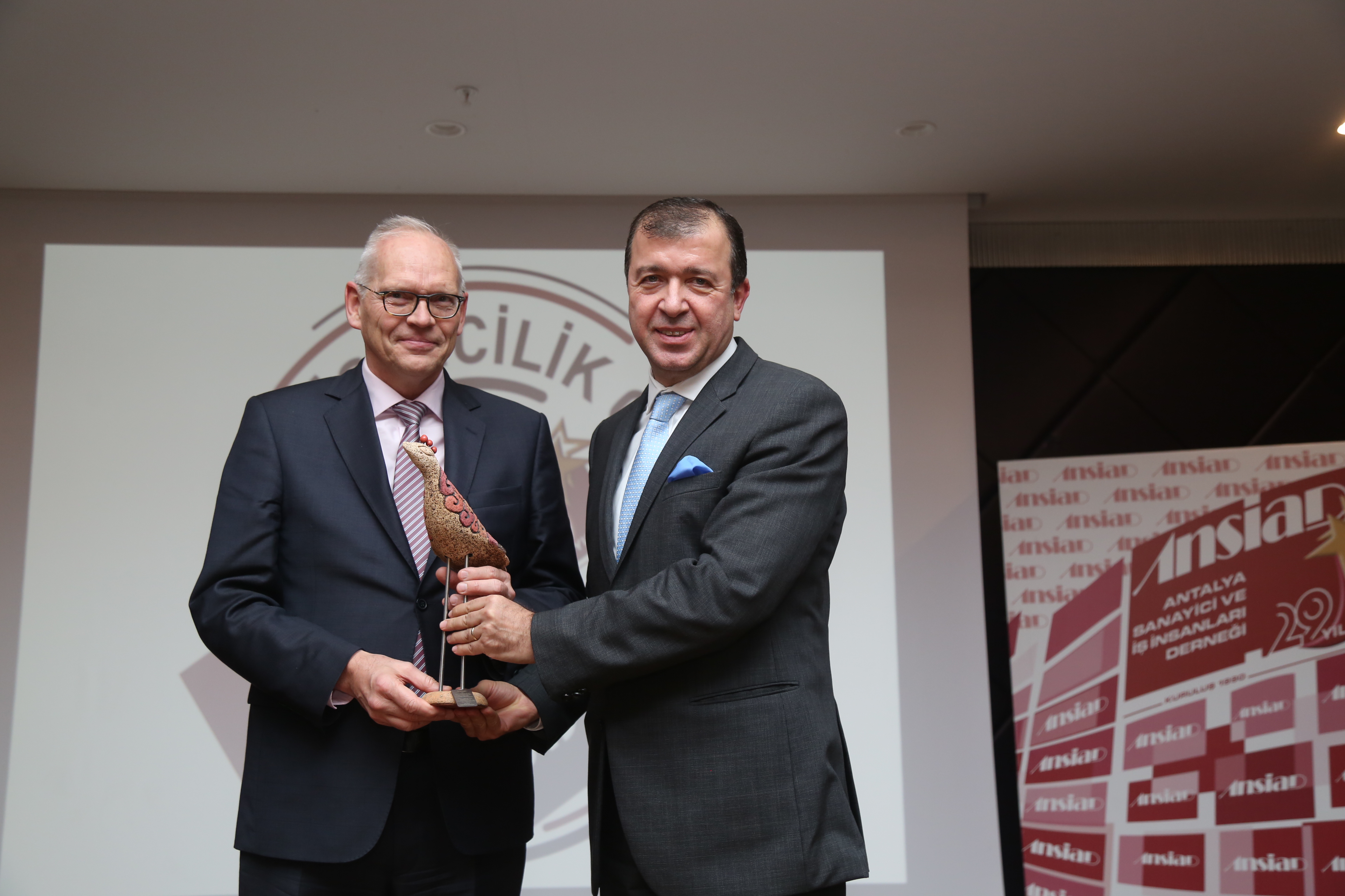 ANSİAD 17.Girişimcilik Günleri'nde ödüller sahiplerini buldu - 13