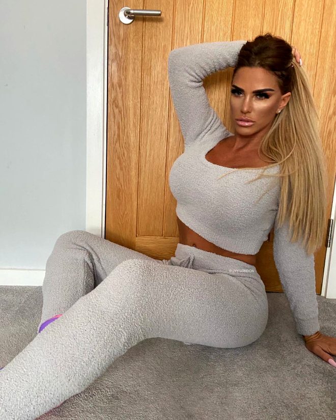 Katie Price, cinsel içerikli görüntülerini satmaya hazırlanıyor - 8