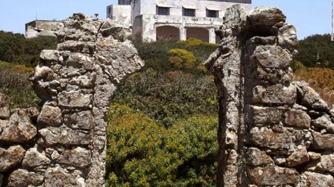 İtalya'nın yasaklı cinsel ilişki adası, karanlık tarihi ile ürkütüyor - 12