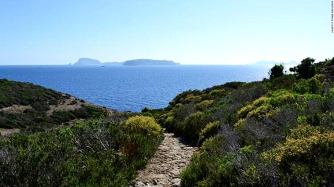 İtalya'nın yasaklı cinsel ilişki adası, karanlık tarihi ile ürkütüyor - 4