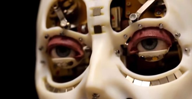 Disney'in geliştirdiği yeni nesil robot bakışlarıyla ürkütüyor - 1