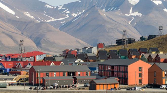Ölmenin kanunen yasak olduğu kasaba: Longyearbyen - 15