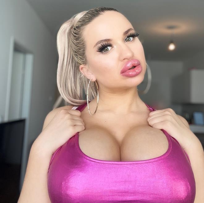 Barbie'ye benzemek için 250 bin TL harcadı! Son hali, ilk halini mumla aratıyor - 2