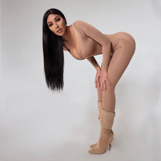 Kim Kardashian'a benzemek için 17 milyon lira harcadı! - 10