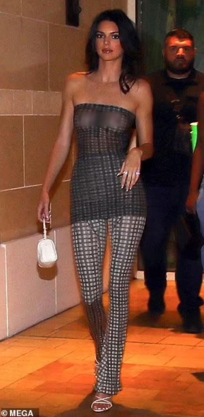 Kendall, Las Vegas'ı yaktı geçti! - 1