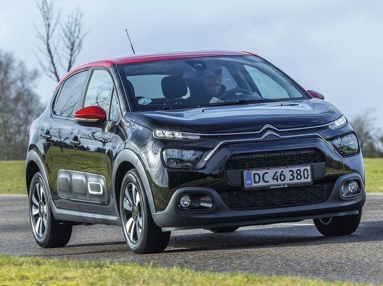Sıfır otomobilde güncel liste belli oldu... 10 model listede - 1