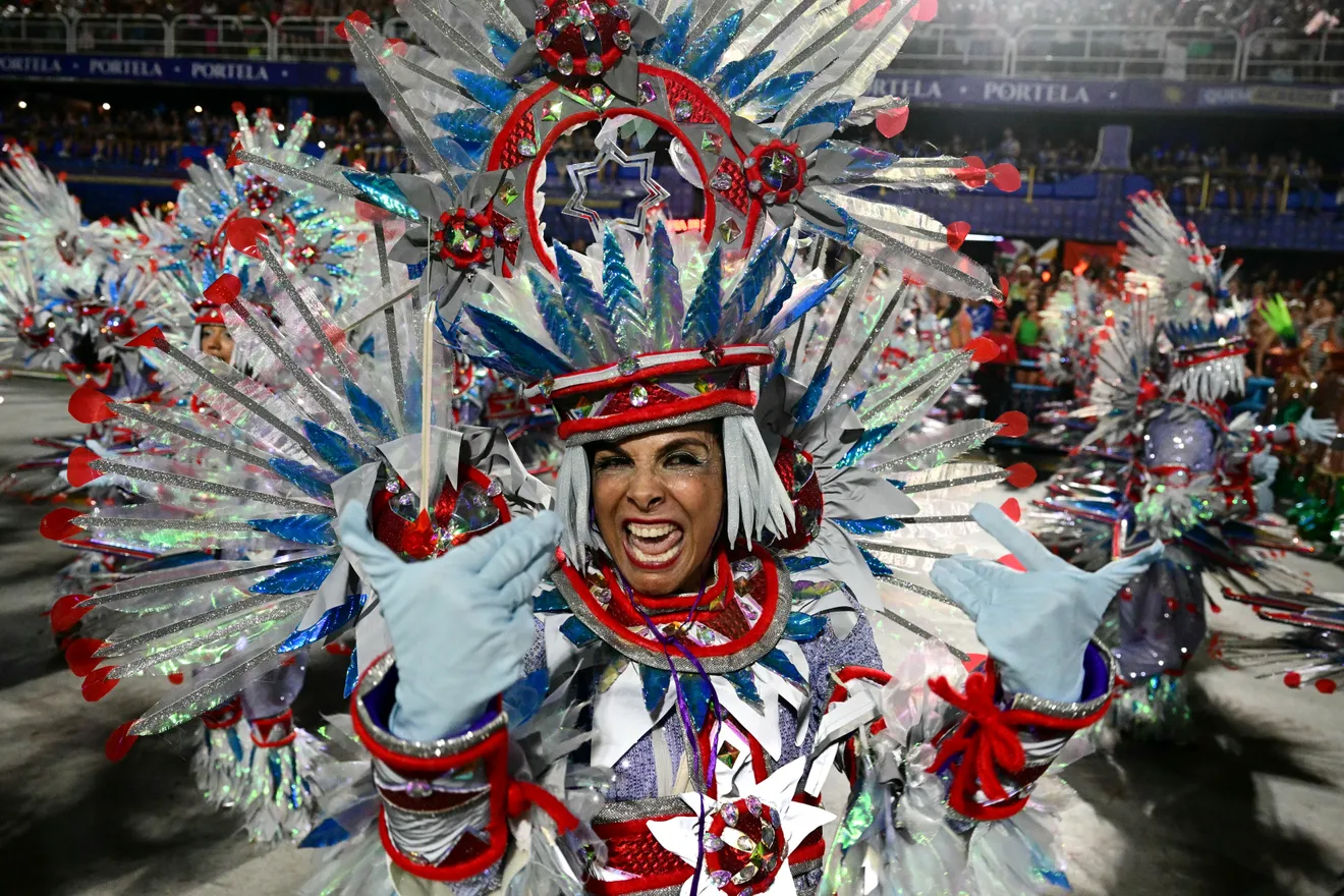 Brezilya'nın en büyük partisi: Rio de Janeiro Karnavalı 2025 - 1