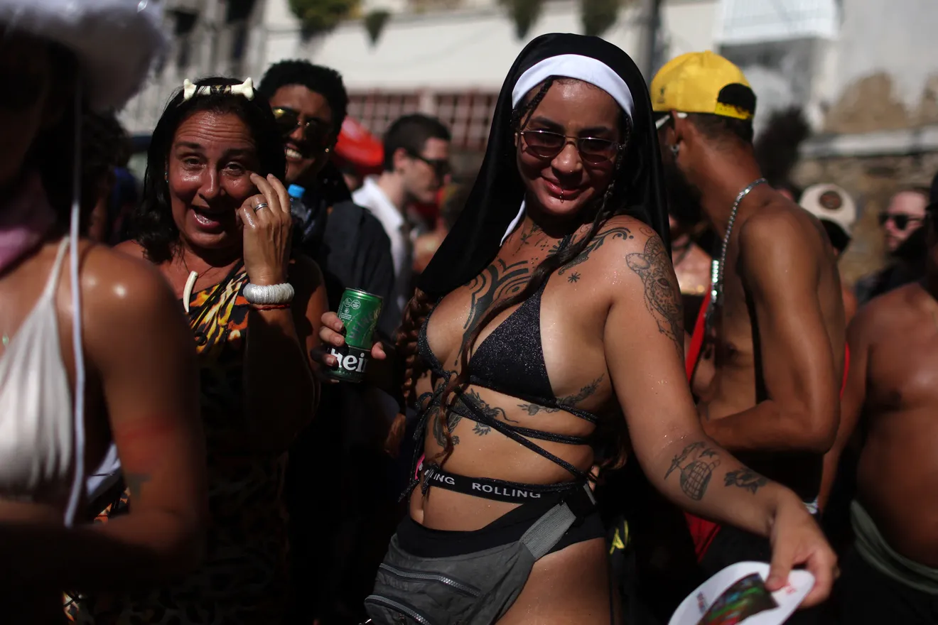 Brezilya'nın en büyük partisi: Rio de Janeiro Karnavalı 2025 - 4