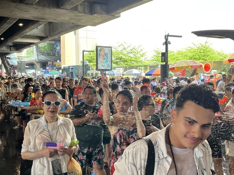 Songkran: Dünyanın en büyük su savaşı - 6
