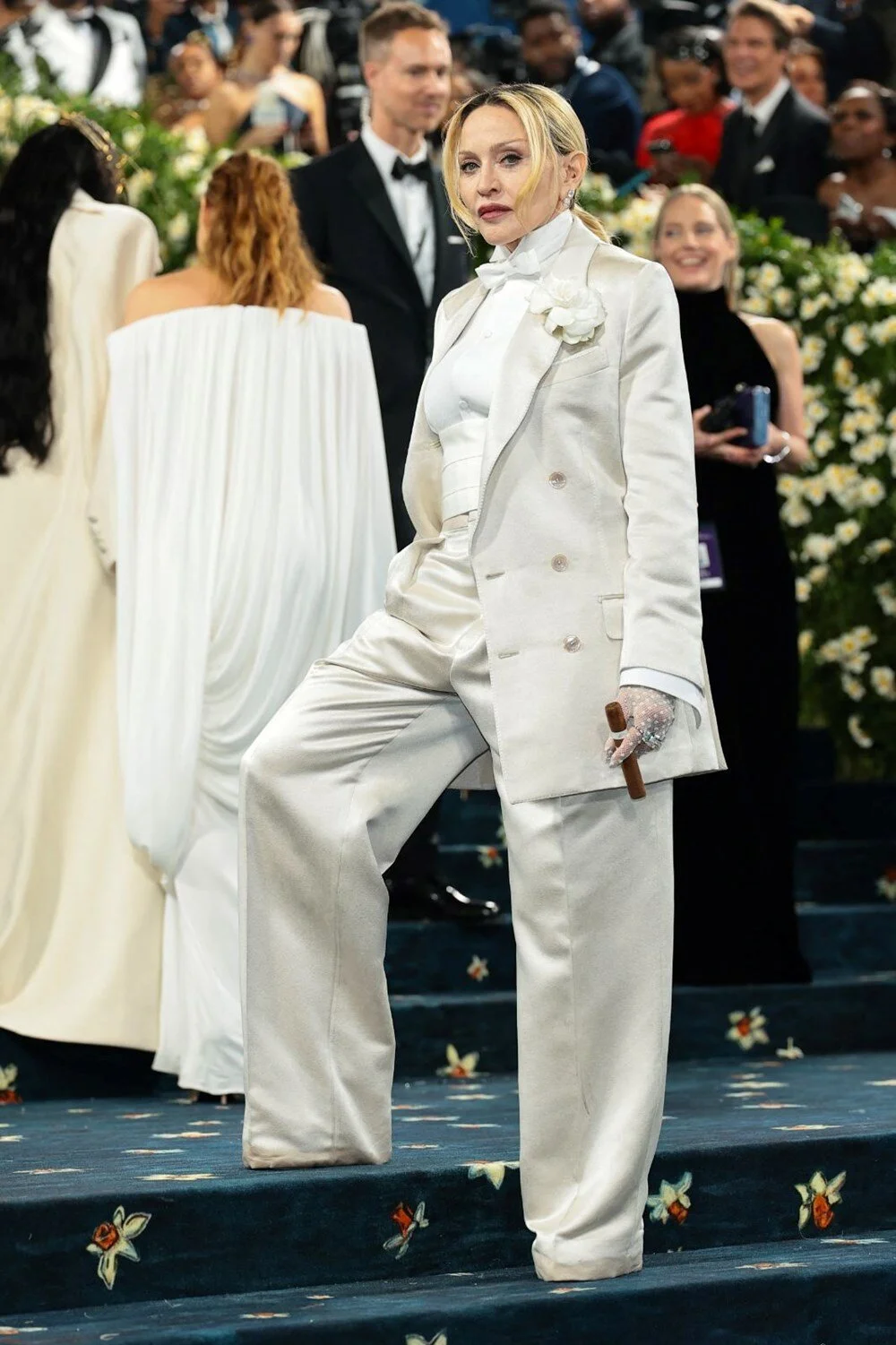 Kırmızı Halı Alarmı: Met Gala 2025 - 25