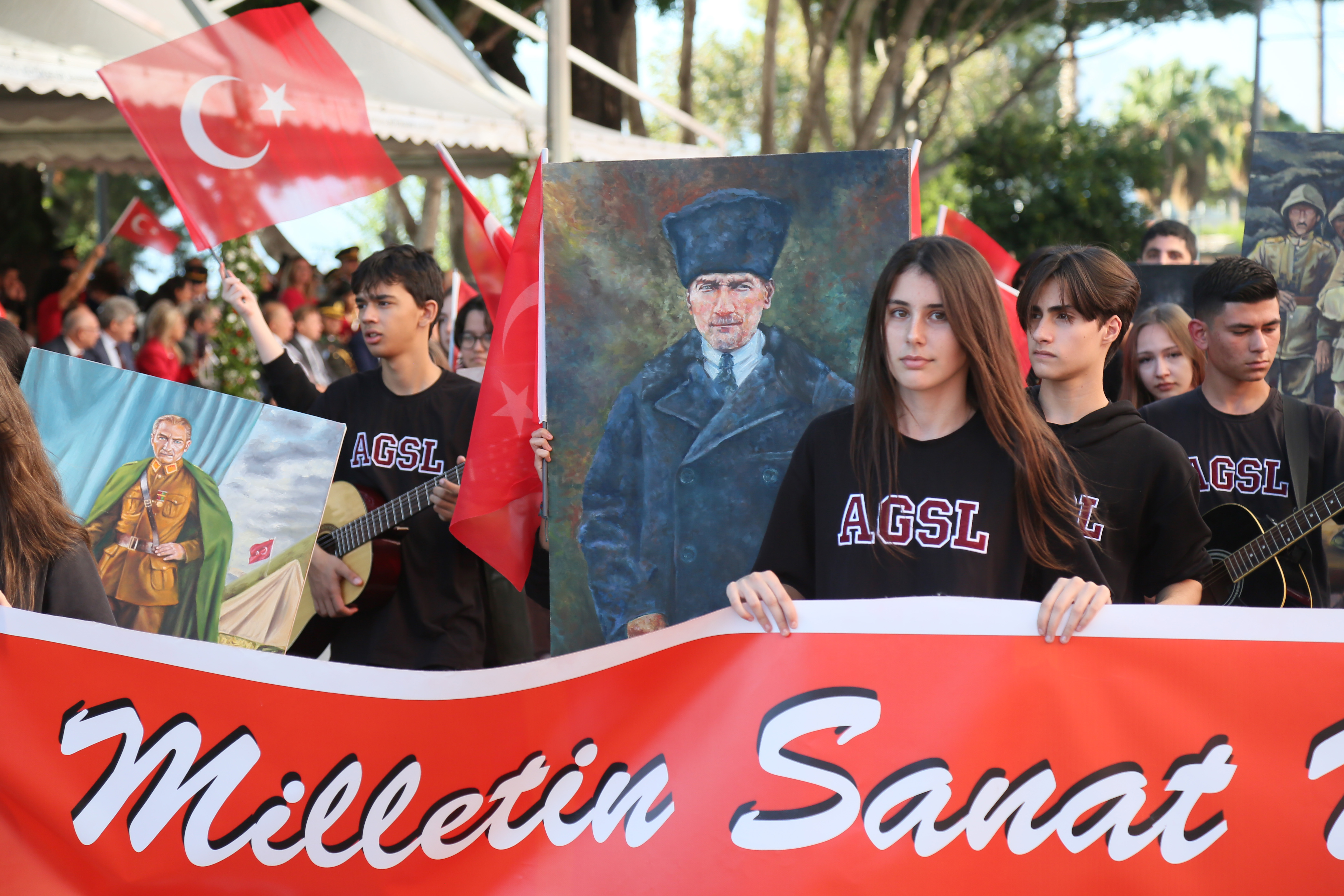 Cumhuriyetin 102.yılında Antalya'da coşkulu kutlama - 5