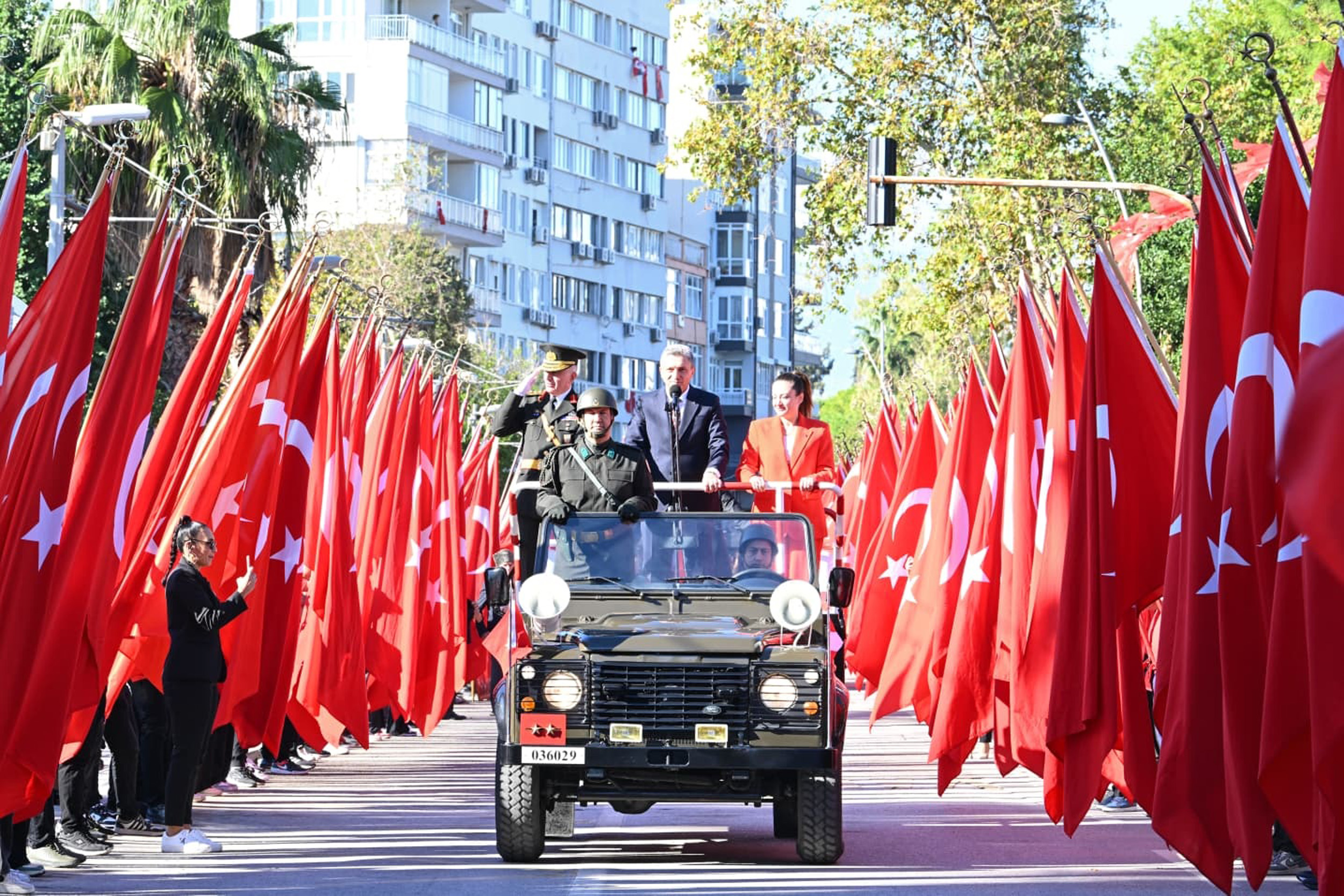 Cumhuriyetin 102.yılında Antalya'da coşkulu kutlama - 11