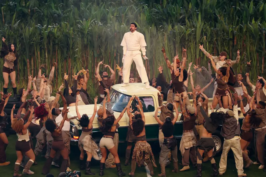 Bad Bunny fırtınası sürüyor: 2026'ya damga vurdu - 10