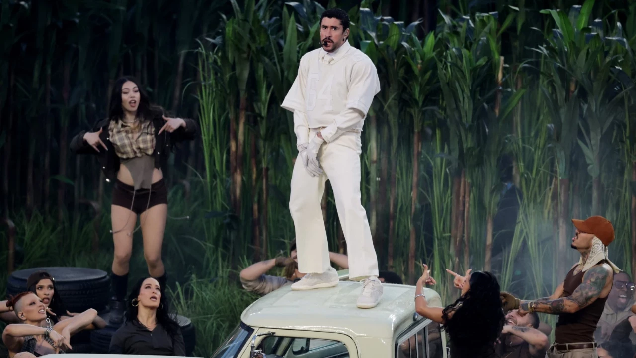 Bad Bunny fırtınası sürüyor: 2026'ya damga vurdu - 7