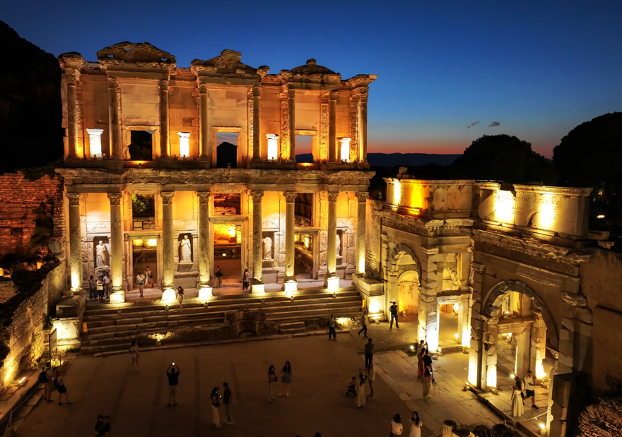 Efes'te gece müzeciliği dönemi - 11