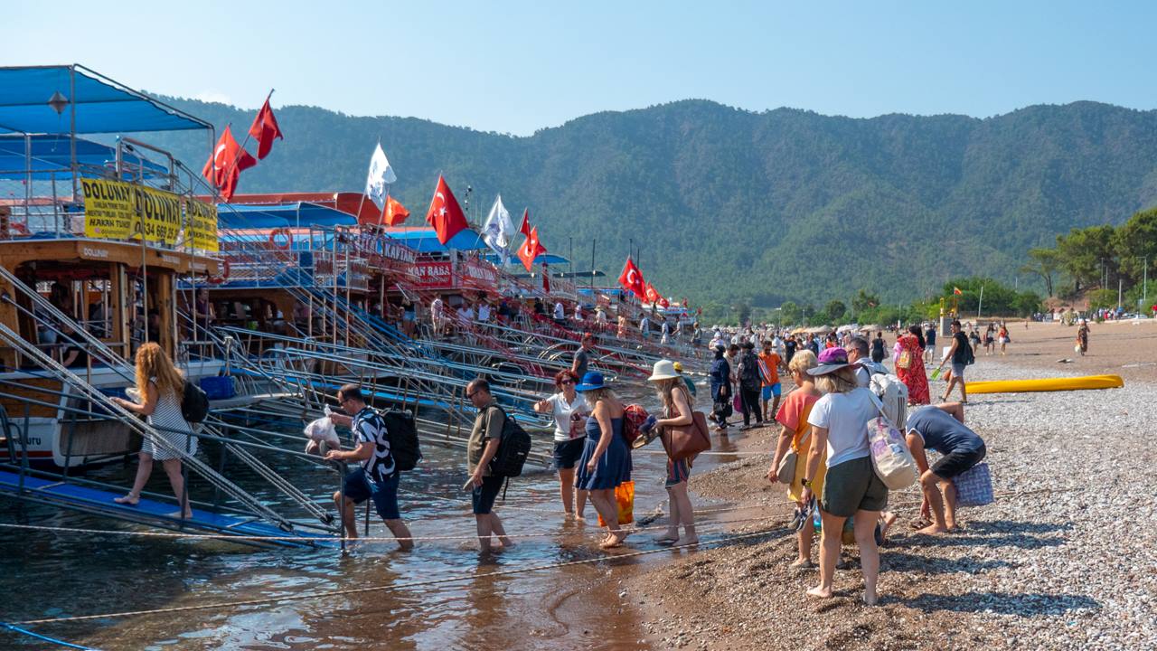 Adrasan'ın saklı koyları ziyaretçilerini büyülüyor - 17