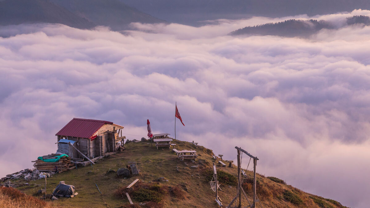 Bulutların üzerindeki yayla: Huser - 10