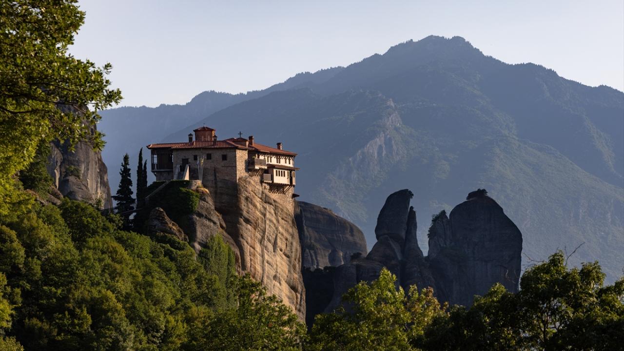 Yunanistan'ın dini ve kültürel mirası Meteora ziyaretçilerini ağırlıyor - 12
