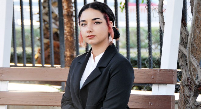 'Arya'yı tehdit edip, hakarette bulunan sanığın yargılanması başlandı