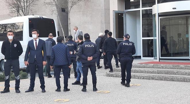 'Bildiri' soruşturmasında 7 kişi daha ifadeye çağrıldı