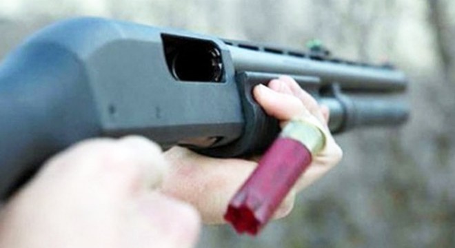 'Borç' kavgasında başından tüfekle vurulan ağabey kurtarılamadı