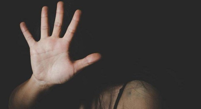 'Cinsel saldırı' davasında eski eş, şikayetinden vazgeçti