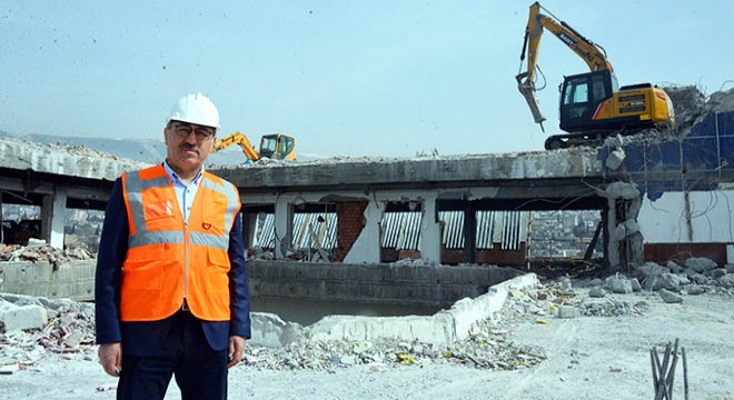 'Dünyanın en saçma binası' çürük çıktı