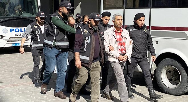 FETÖ operasyonunda 12 şüpheli tutuklandı