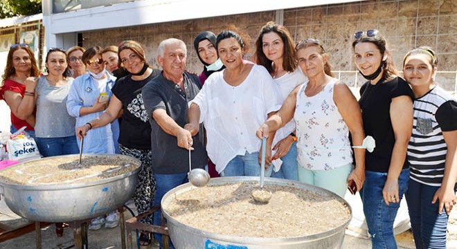'Gönül Dostları' 12 yıldır Ezgi için kazan başında