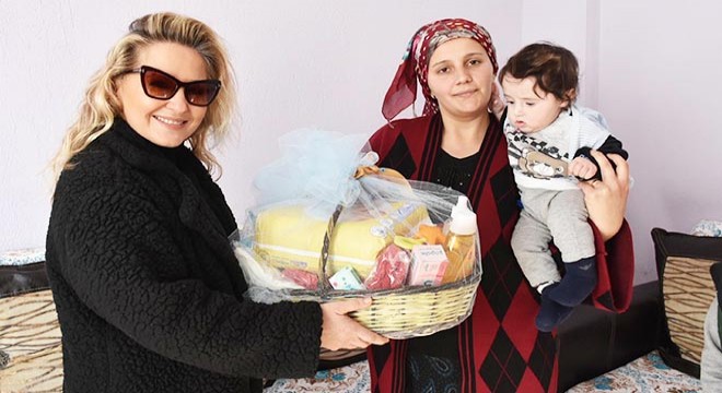 'Hoş geldin Bebek' projesine Pınar Aylin'den destek