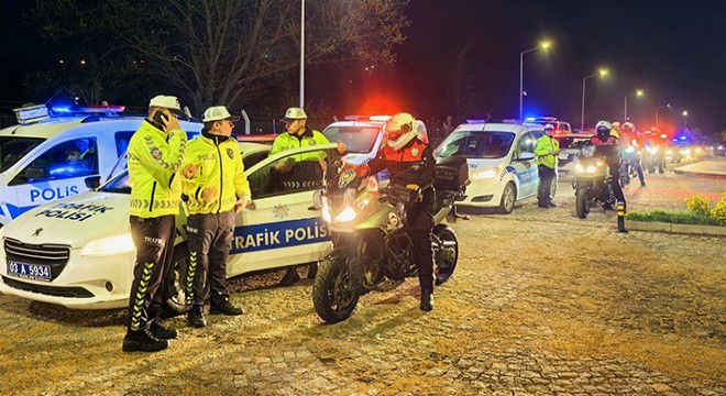 'Kökünü kurutma' operasyonu; 112 gözaltı
