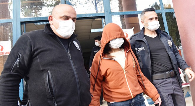 'Krize girdim' yalanıyla gasp yapan sevgililer tutuklandı