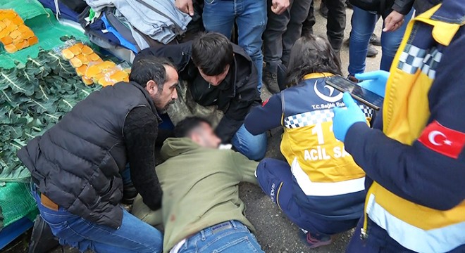 İş yeri sahibi, pazarcıyı bıçakladı
