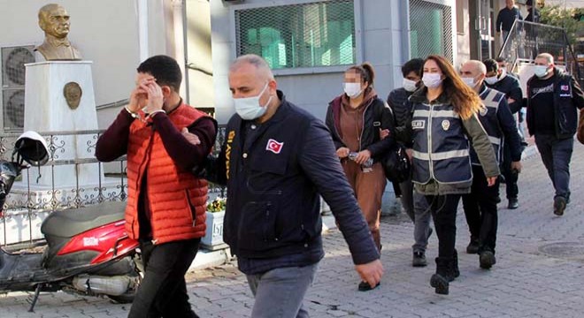 'Polis ve savcı' yalanıyla 8 milyon liralık dolandırıcılık