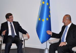 Çavuşoğlu diktatörleri uyardı