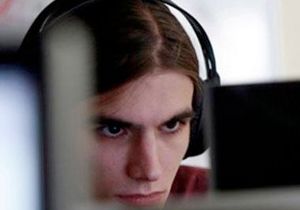 Ödevden bunaldı, bakanlığı hackledi