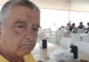 Evinde ölü bulundu