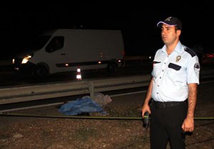 Kamyonetle çarpışan motosikletin sürücüsü hayatını kaybetti