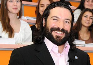 Yrd. Doç. Dr. Kanbur: Gülen'e hürmetlerimi arz etmedim