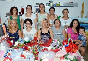 'Tüketme Üret' sloganıyla üretiyorlar