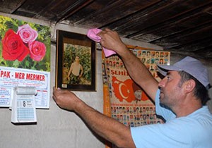 Şehit babasının evi temizlendi