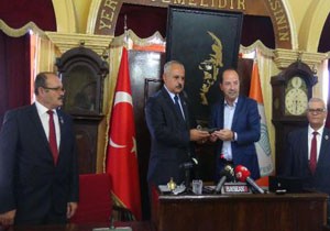 Edirne'de 30 şehitlikteki 300 bin şehidin adı gün yüzüne çıkıyor