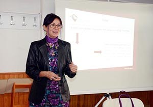 Konyaaltı'nda 'kadına yönelik şiddet' konuşuldu