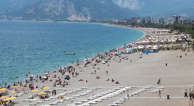  Antalya da halkın kıyıları kullanım hakkı engellenemez 
