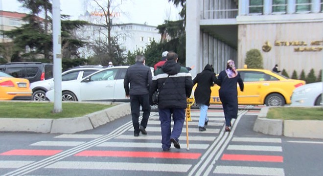  Kırmızı Çizgi  uygulaması başladı; İstanbul da görüntüler değişmedi