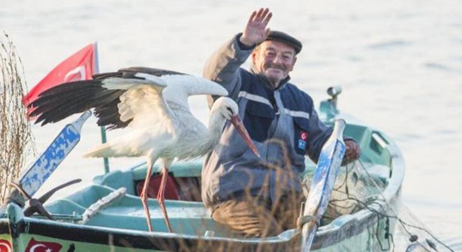  Yaren  leylek ve 3 yavrusu, göç yolculuğuna başladı