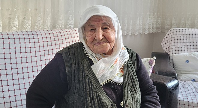 106 yaşında koronavirüsü yendi, ‘sağlığımı aşıya borçluyum’ dedi
