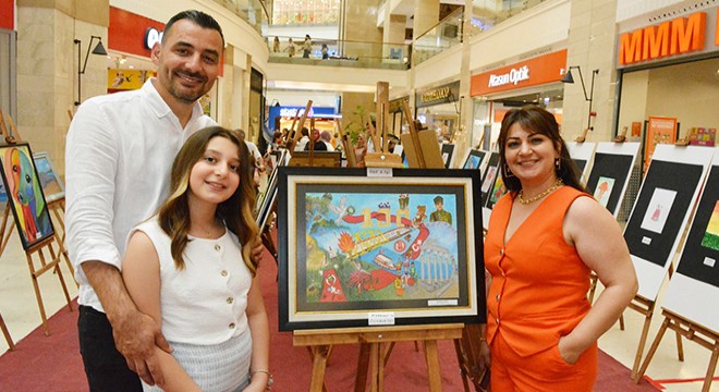 11 yaşındaki Eflin den Antalya da resim sergisi