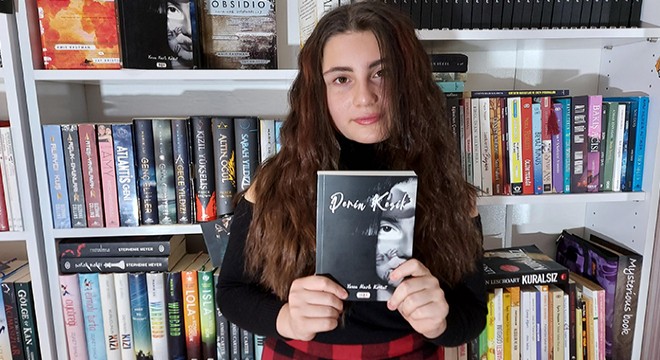 13 yaşındaki Yaren, kitap yazdı